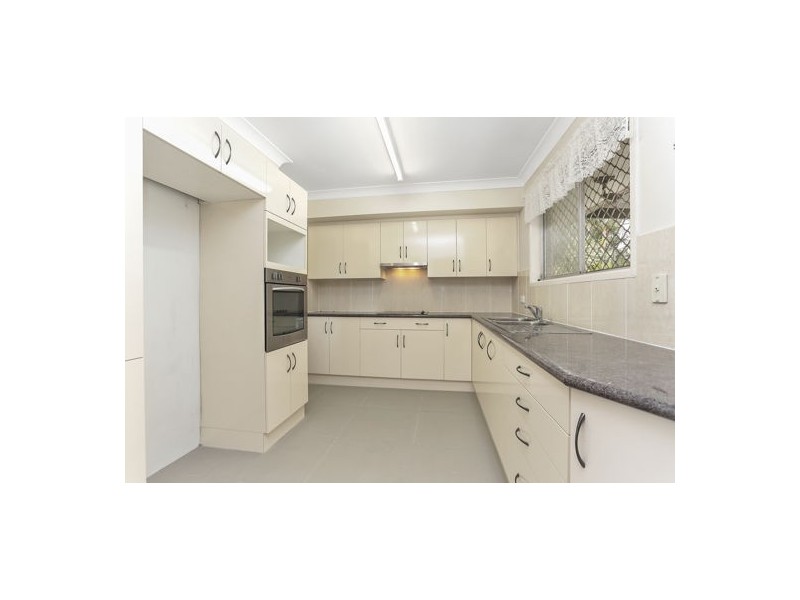 10408 Trouts Road, Stafford Heights QLD 4053