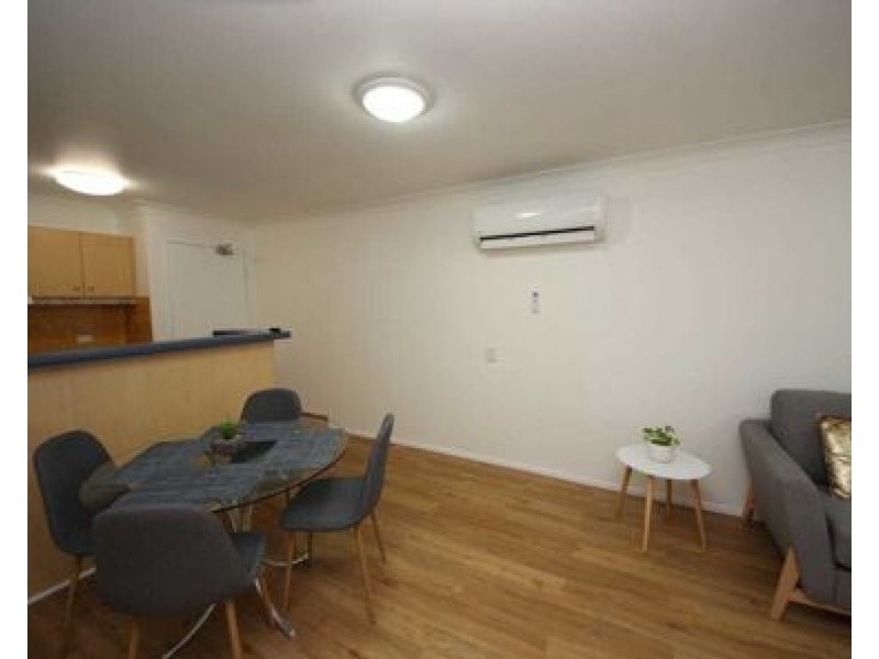 3 11-17 Philip Avenue, Broadbeach QLD 4218