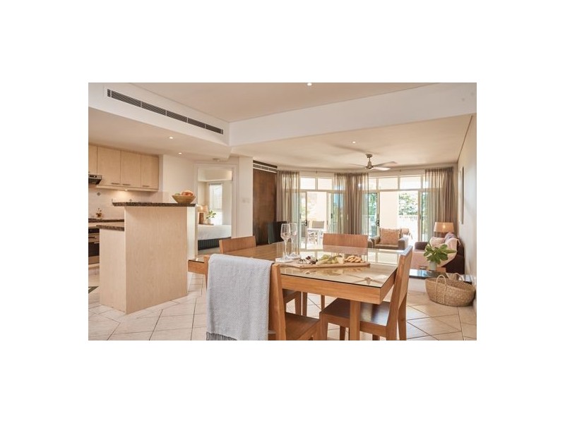 31-35 Vasey Esplanade, Trinity Beach QLD 4879