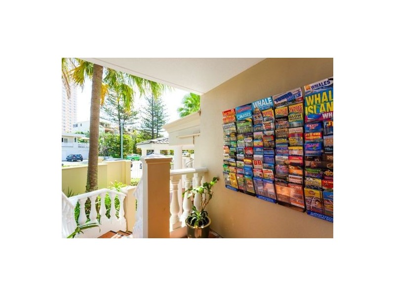 126 old burleigh road, Broadbeach QLD 4218