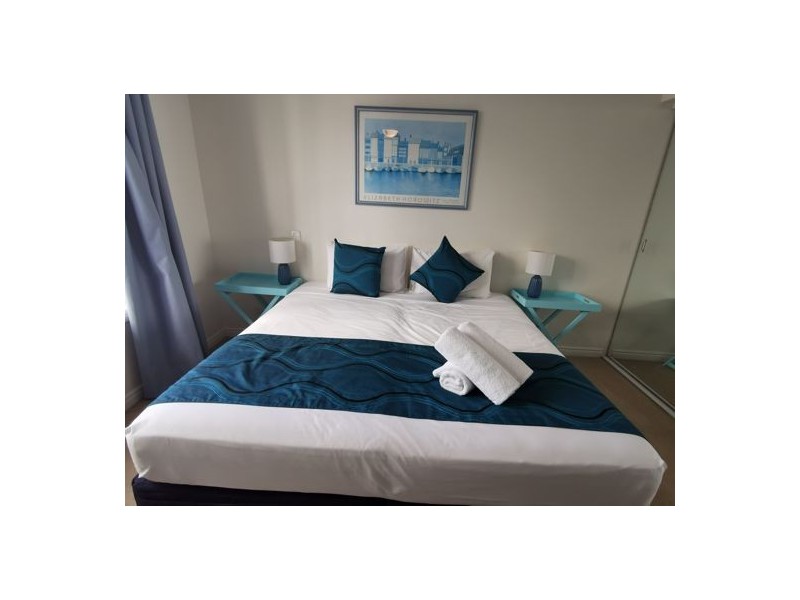 126 old burleigh road, Broadbeach QLD 4218