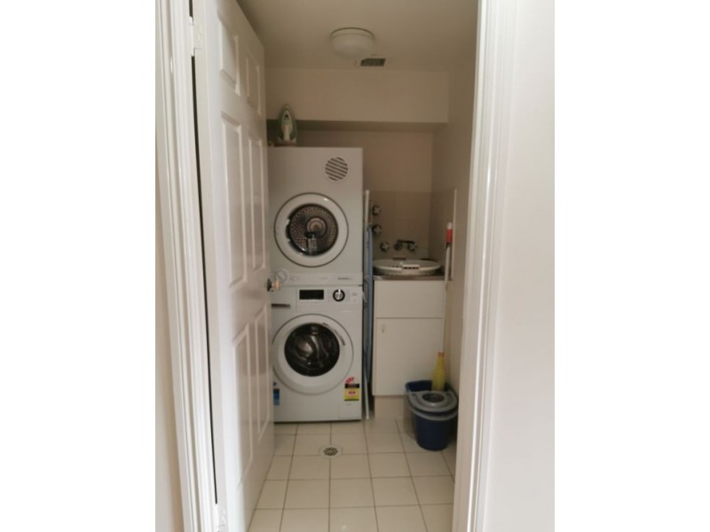 126 old burleigh road, Broadbeach QLD 4218