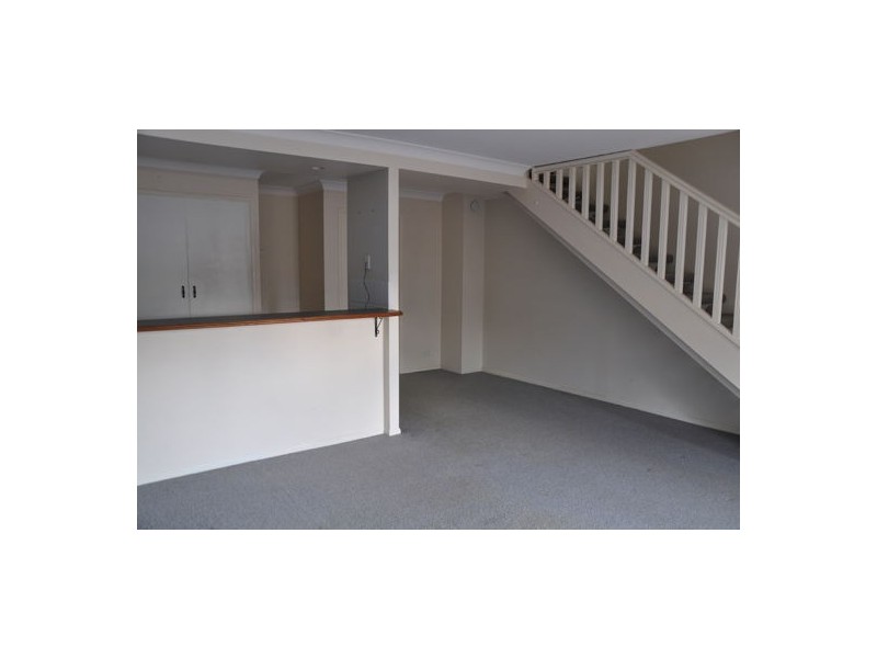 60/14 Kensington Pl, Birkdale QLD 4159