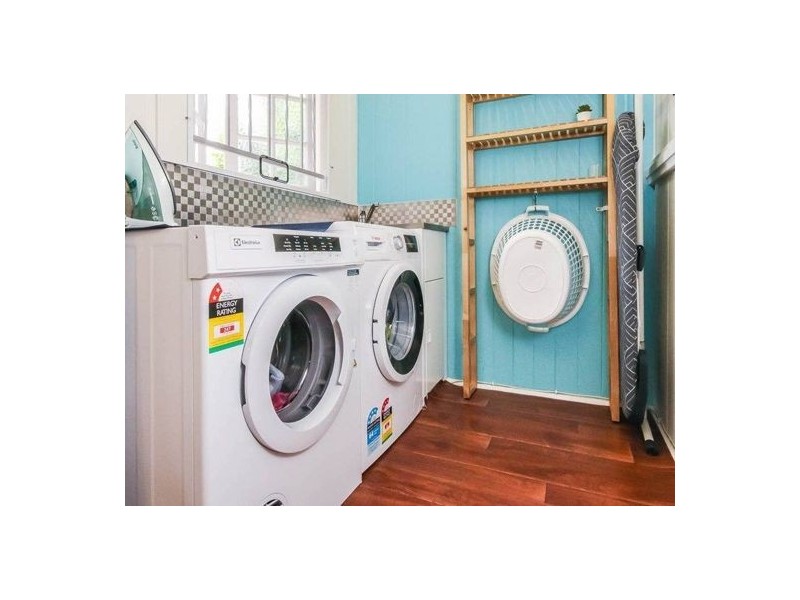 19 Store Street, Albion QLD 4010