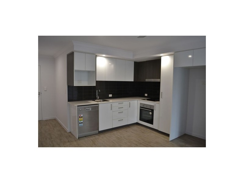 208 / 25-29 Regent Street, Woolloongabba QLD 4102