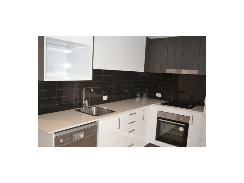 208 / 25-29 Regent Street, Woolloongabba QLD 4102