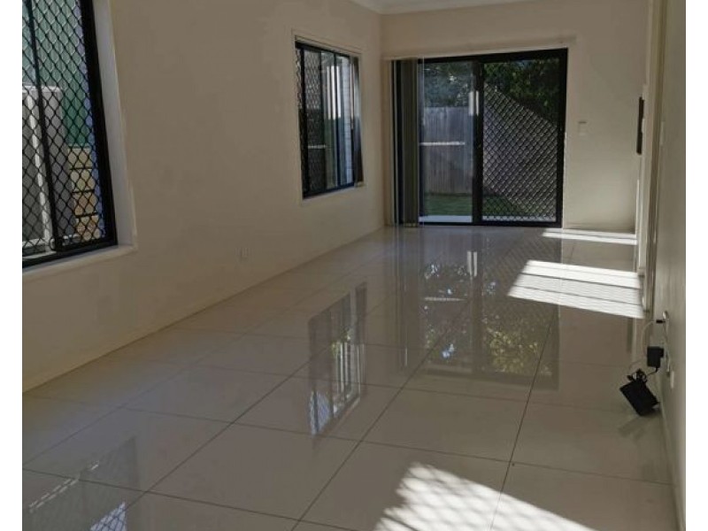 4/407 Warrigal Road, Eight Mile Plains QLD 4113