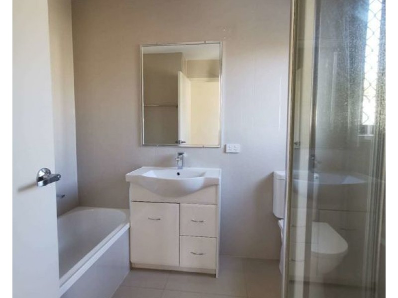 4/407 Warrigal Road, Eight Mile Plains QLD 4113