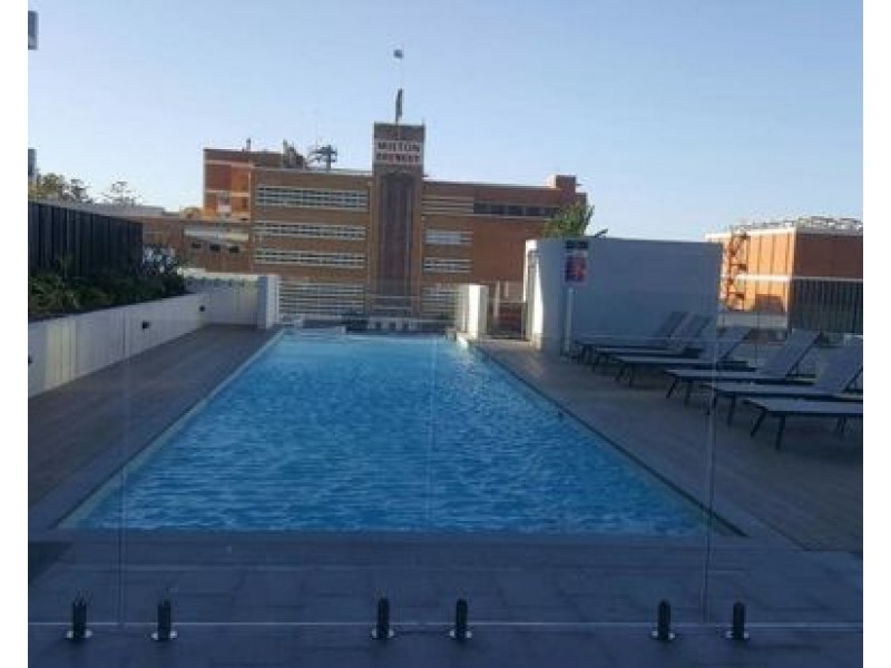 21608 6 Manning Street, Milton QLD 4064