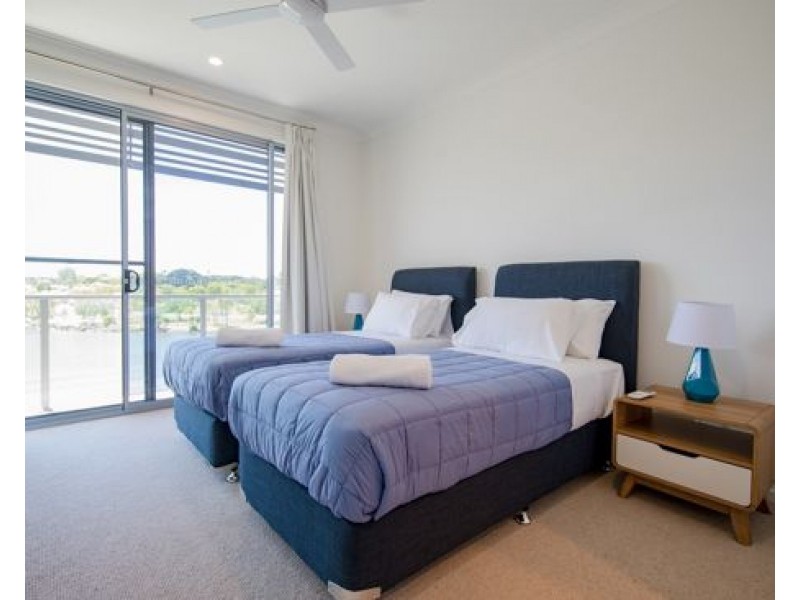 74/3028 The Boulevard, Carrara QLD 4211