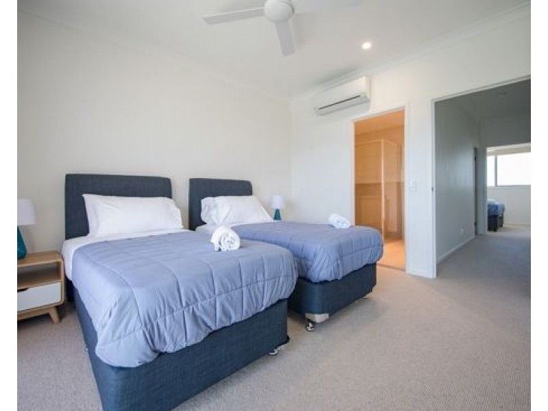 74/3028 The Boulevard, Carrara QLD 4211