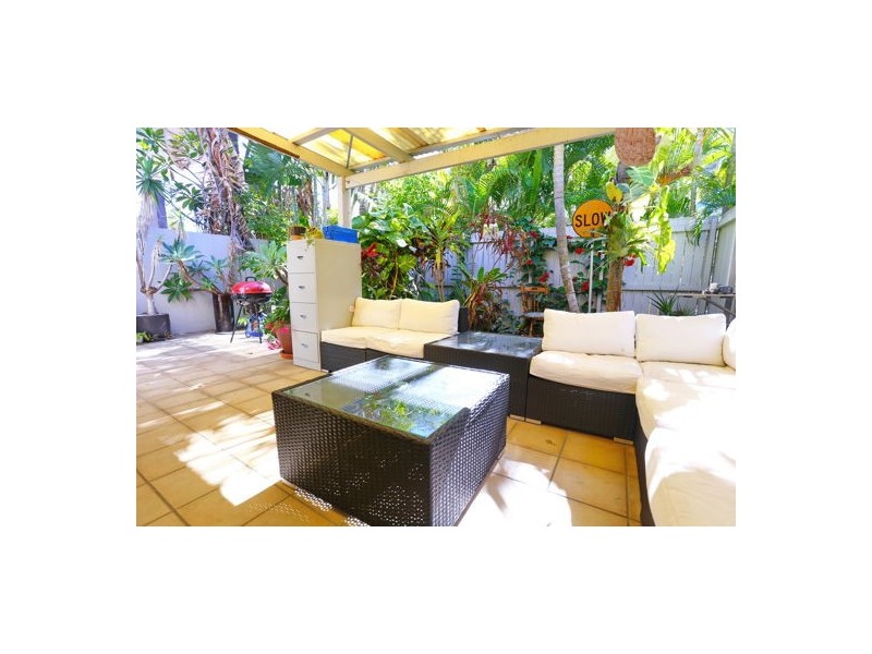 3/60 Sherwood rd, Toowong QLD 4066