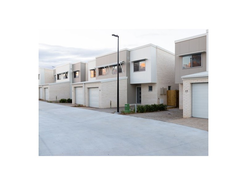 15 Mayfair Street, Doolandella QLD 4077