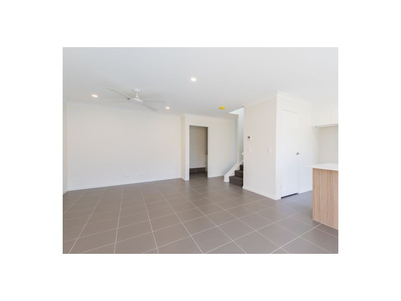 15 Mayfair Street, Doolandella QLD 4077