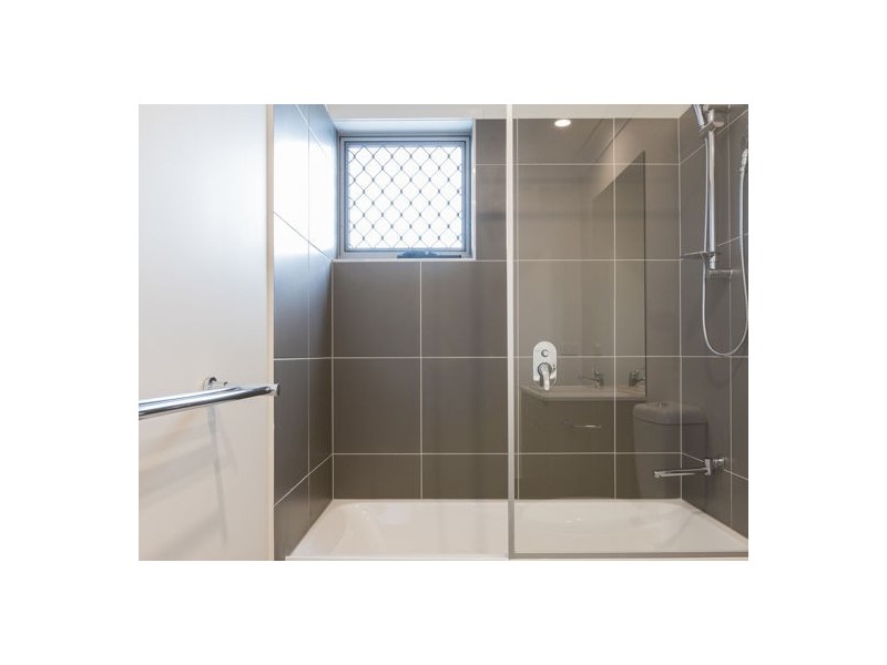 15 Mayfair Street, Doolandella QLD 4077