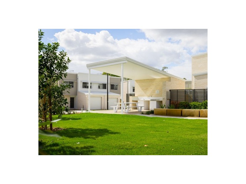 15 Mayfair Street, Doolandella QLD 4077