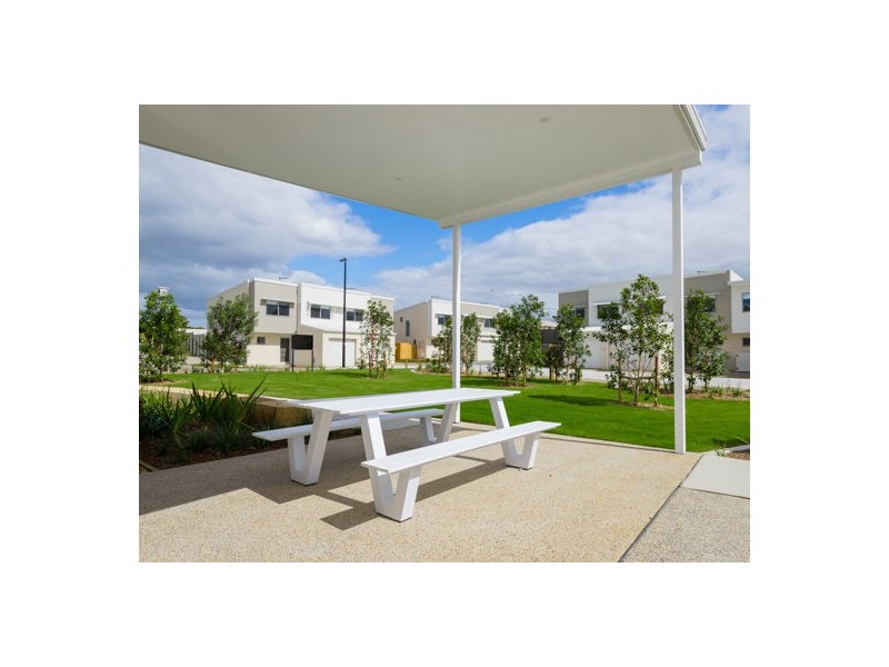 15 Mayfair Street, Doolandella QLD 4077