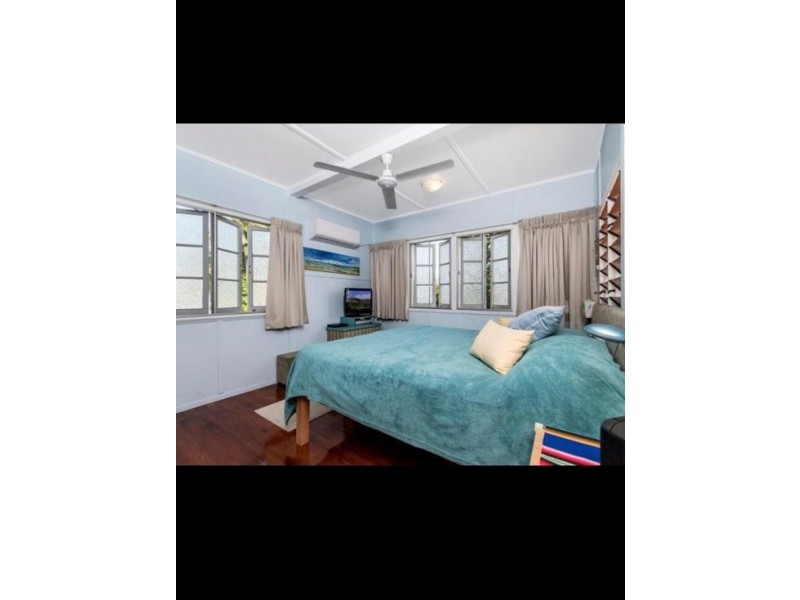 21 Morehead Street, Bungalow QLD 4870