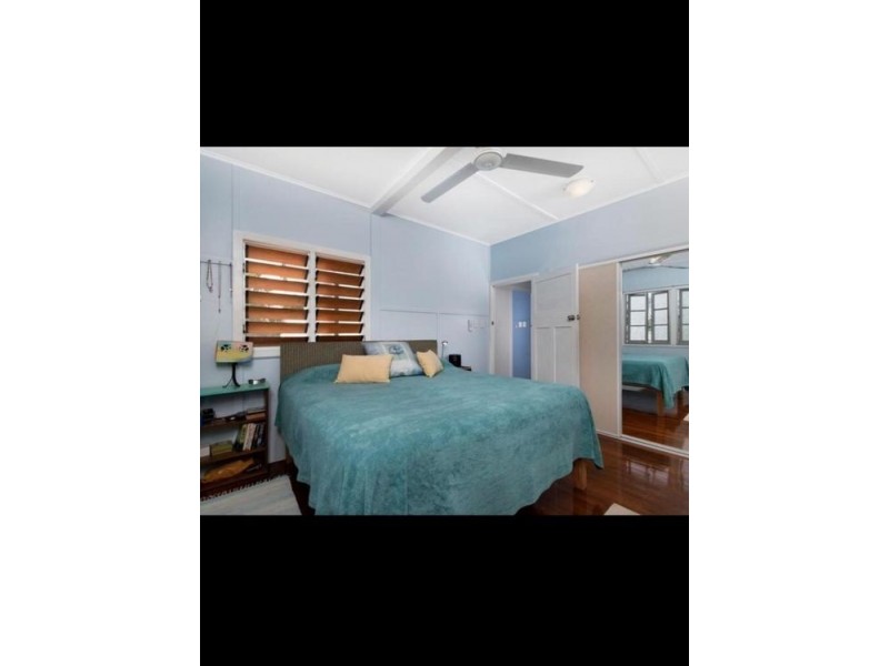 21 Morehead Street, Bungalow QLD 4870