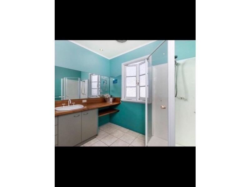 21 Morehead Street, Bungalow QLD 4870