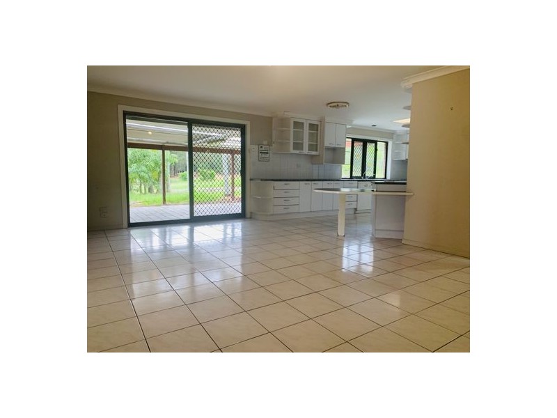 96 School Road, Rochedale QLD 4123