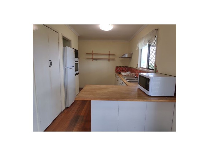 9 Omeo Street, Macgregor QLD 4109