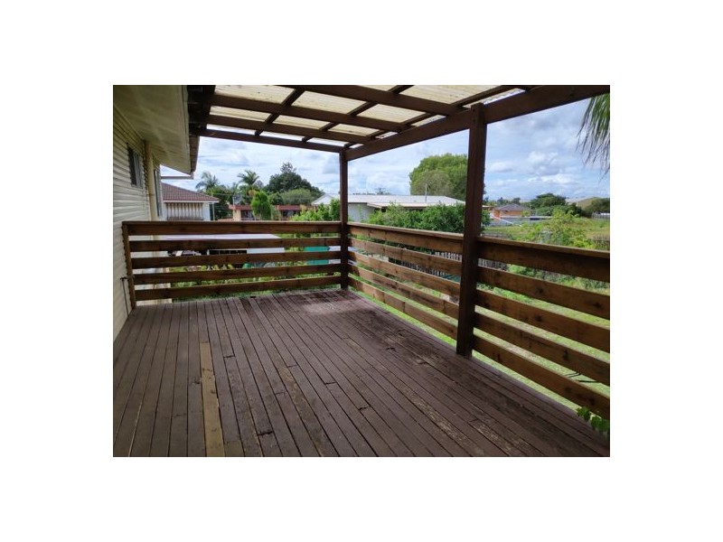 9 Omeo Street, Macgregor QLD 4109