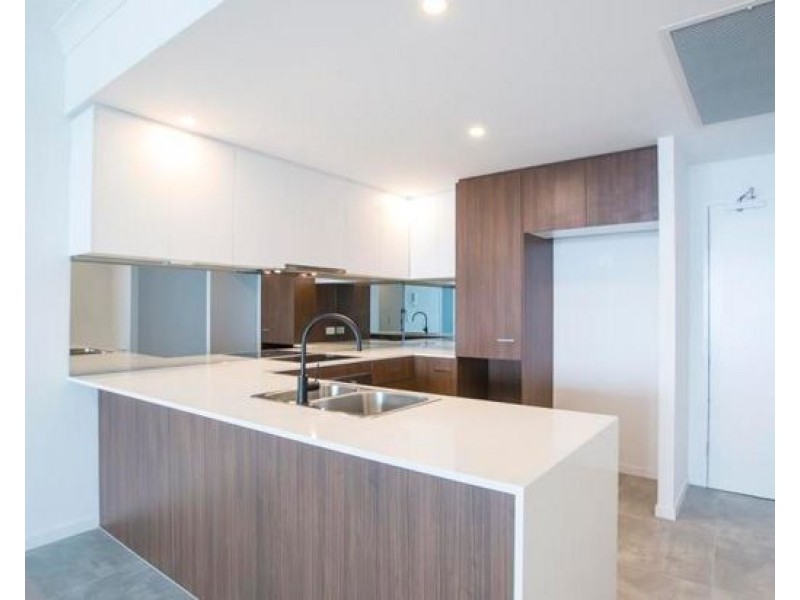 1304/397 Christine Avenue, Varsity Lakes QLD 4227