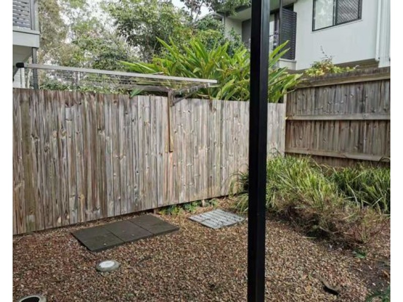 40/407 Warrigal Road, Eight Mile Plains QLD 4113