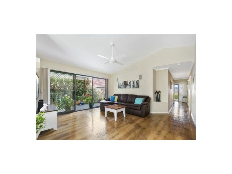 5 TIFFANY CLOSE, Robina QLD 4226