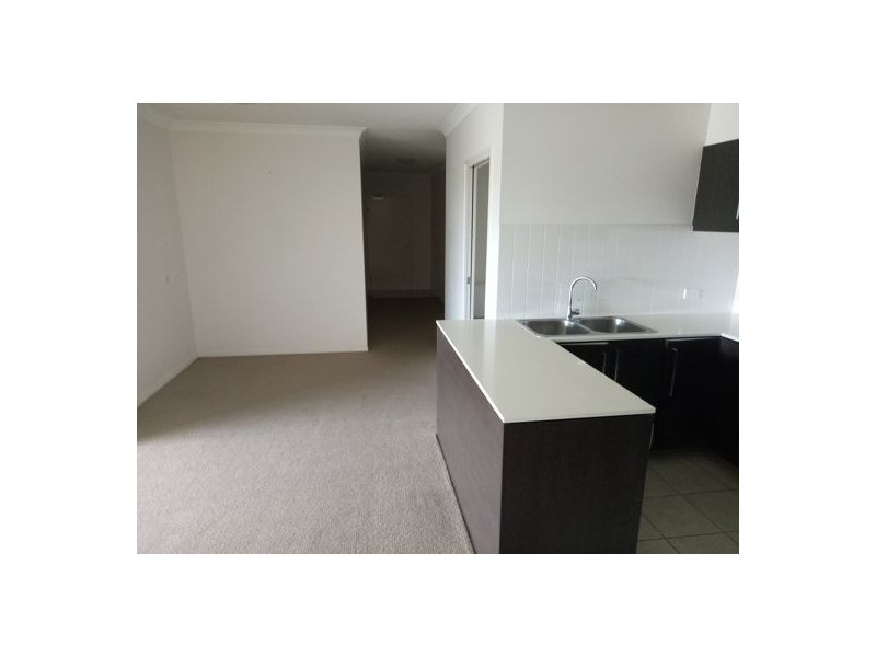 4301 14 Executive Drive, Burleigh Waters QLD 4220