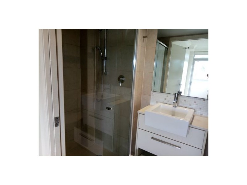 4301 14 Executive Drive, Burleigh Waters QLD 4220