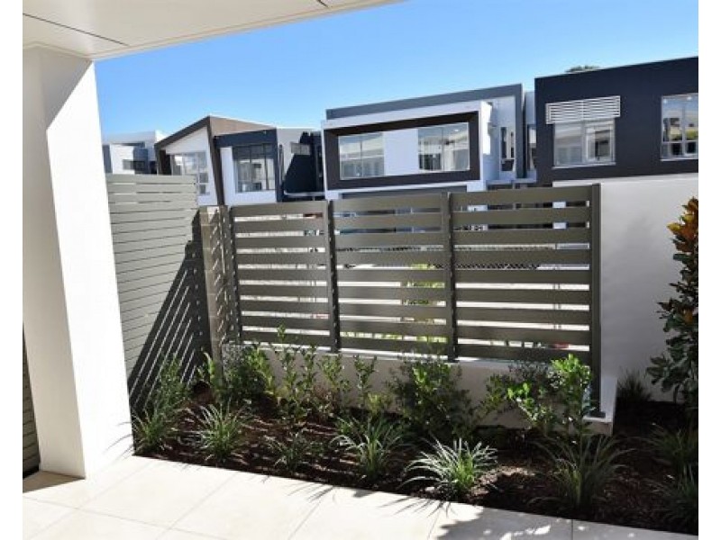 20 Evergreen View, Robina QLD 4226