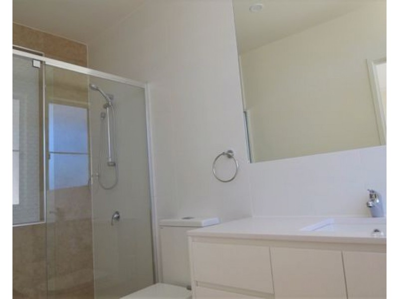 20 Evergreen View, Robina QLD 4226