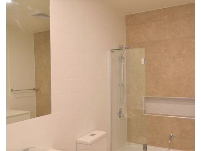 20 Evergreen View, Robina QLD 4226