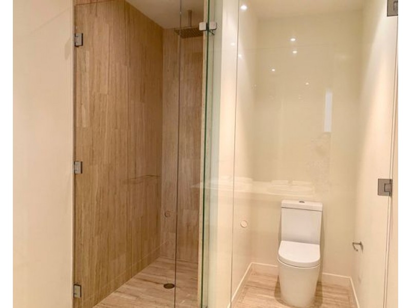 2 The Dress Circle, Benowa QLD 4217