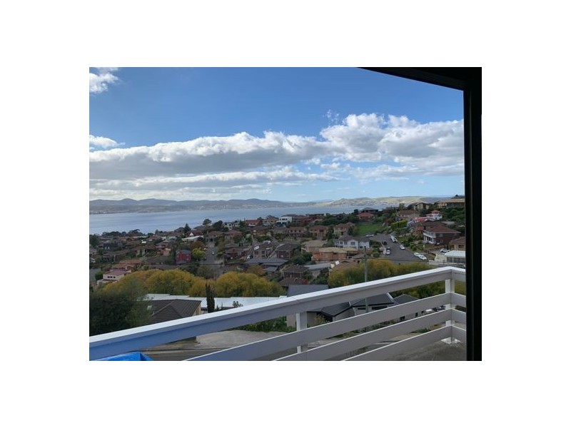 1 310 Churchill Ave Sandy Bay TAS 7005, Sandy Bay TAS 7005