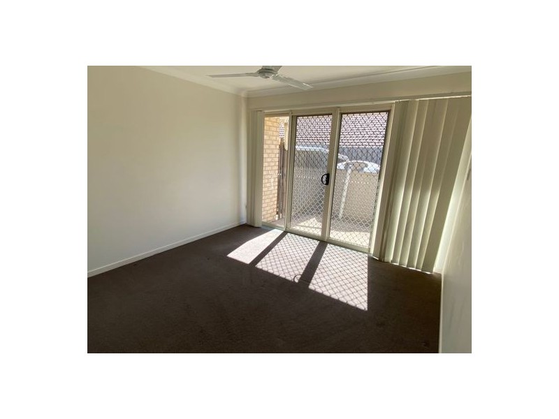 40/8 Rosegum Pl, Redbank Plains QLD 4301