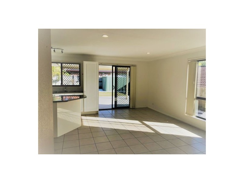 9 Cambooya Street, Sunnybank Hills QLD 4109