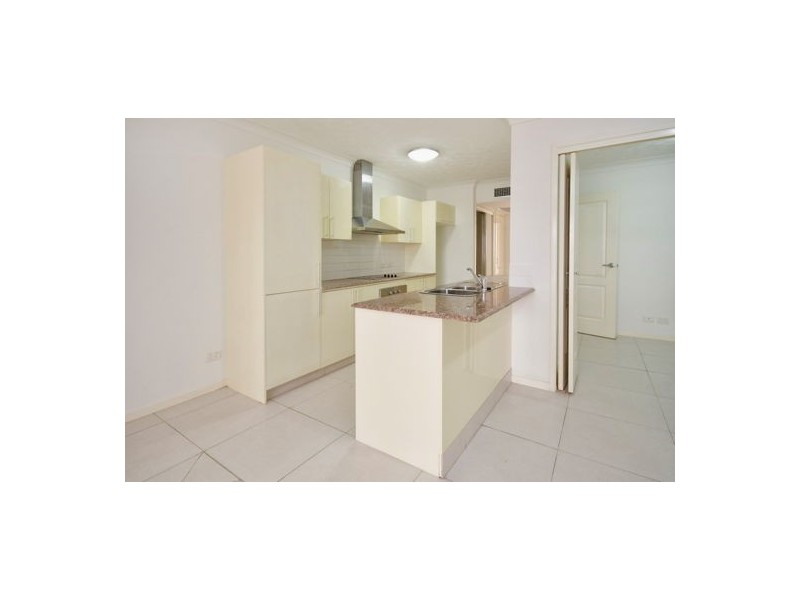 27 Berwick St, Fortitude Valley QLD 4006