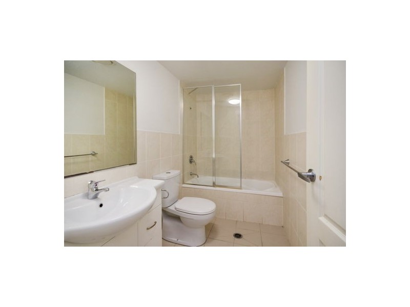 27 Berwick St, Fortitude Valley QLD 4006