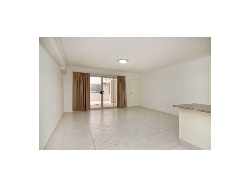 27 Berwick St, Fortitude Valley QLD 4006