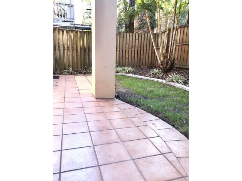 Unit 34 /1 Warbler Parade, Varsity Lakes QLD 4227