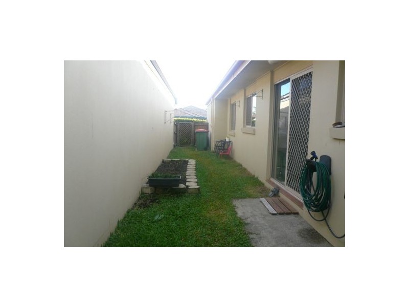 2 Anaheim drive, Helensvale QLD 4212