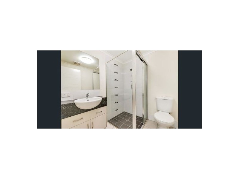 1-13 Ernest St, Redlynch QLD 4870