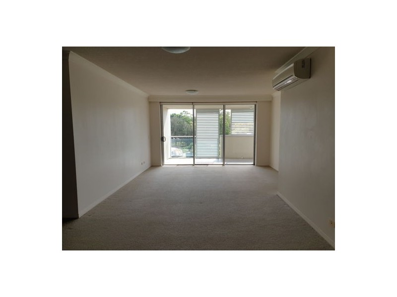 4204 12-14 Executive Drive, Burleigh Waters QLD 4220