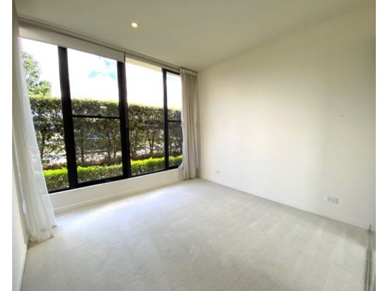 7 The Dress Circle, Benowa QLD 4217