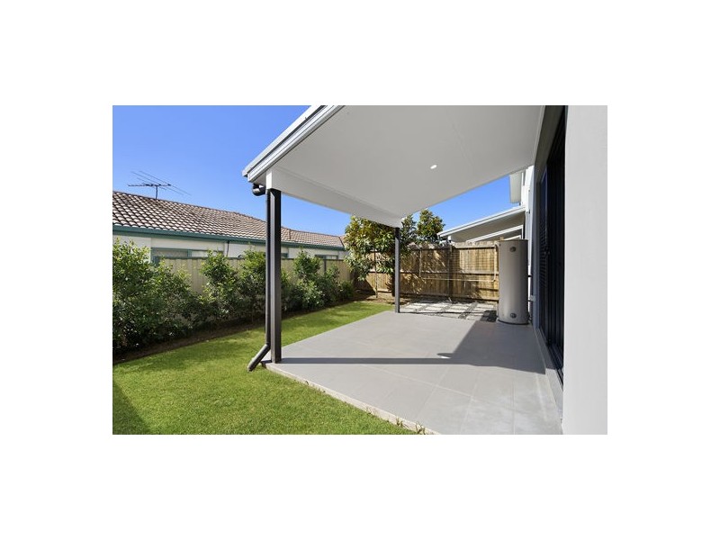 26/27 Sunflower Crescent, Calamvale QLD 4116