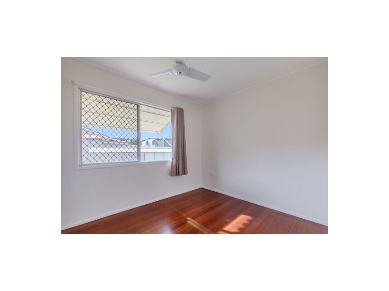 2 Coach Street, Slacks Creek QLD 4127
