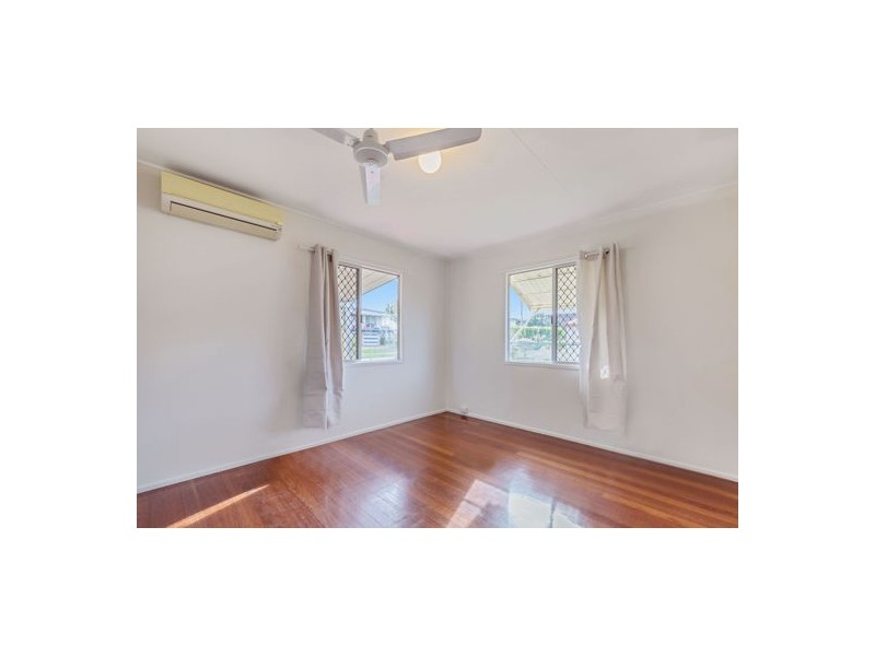 2 Coach Street, Slacks Creek QLD 4127